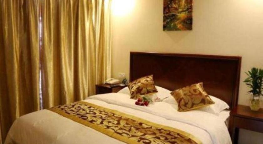 Greentree Inn Suzhou Industrial Zone Yangcheng Lake Weiting Mong Kok Express Hotel Exterior photo
