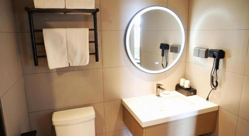 Greentree Inn Suzhou Industrial Zone Yangcheng Lake Weiting Mong Kok Express Hotel Exterior photo