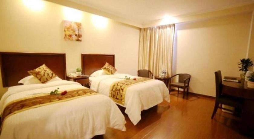 Greentree Inn Suzhou Industrial Zone Yangcheng Lake Weiting Mong Kok Express Hotel Exterior photo