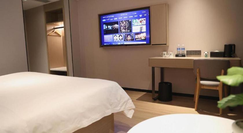Greentree Inn Suzhou Industrial Zone Yangcheng Lake Weiting Mong Kok Express Hotel Exterior photo